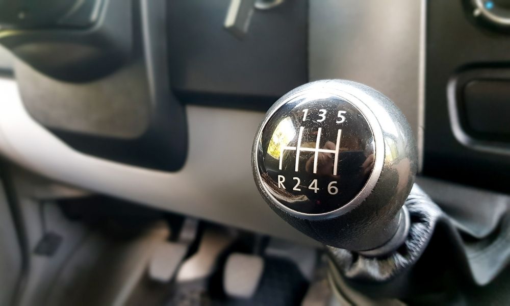 The Difference Between 5-Speed and 6-Speed Transmissions