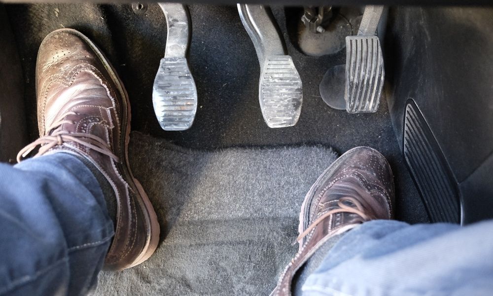 How To Know It's Time To Replace Your Clutch
